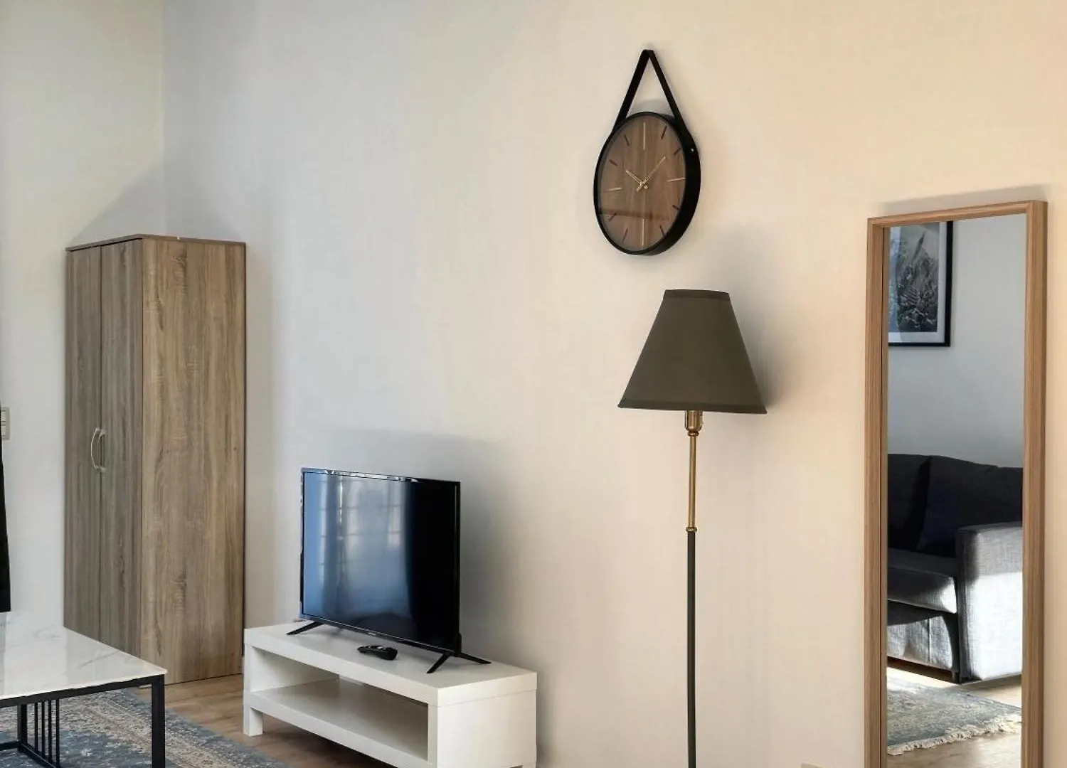 Kontakte von Loft Luna Brussels Midi